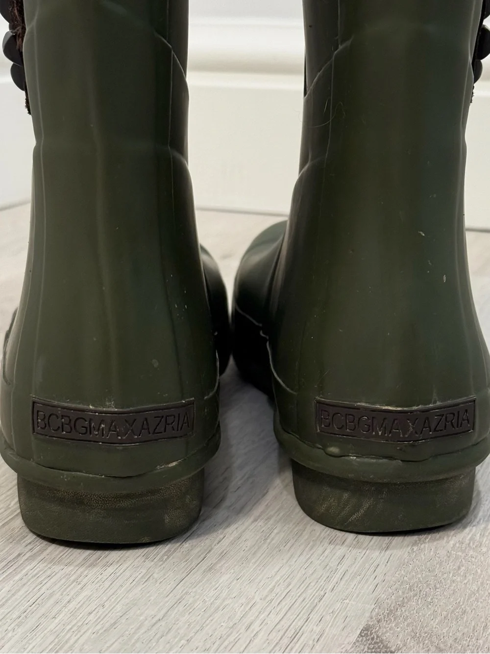 BCBGMaxAzria Dark Olive Green Studded Tall Rain Boots Size 9